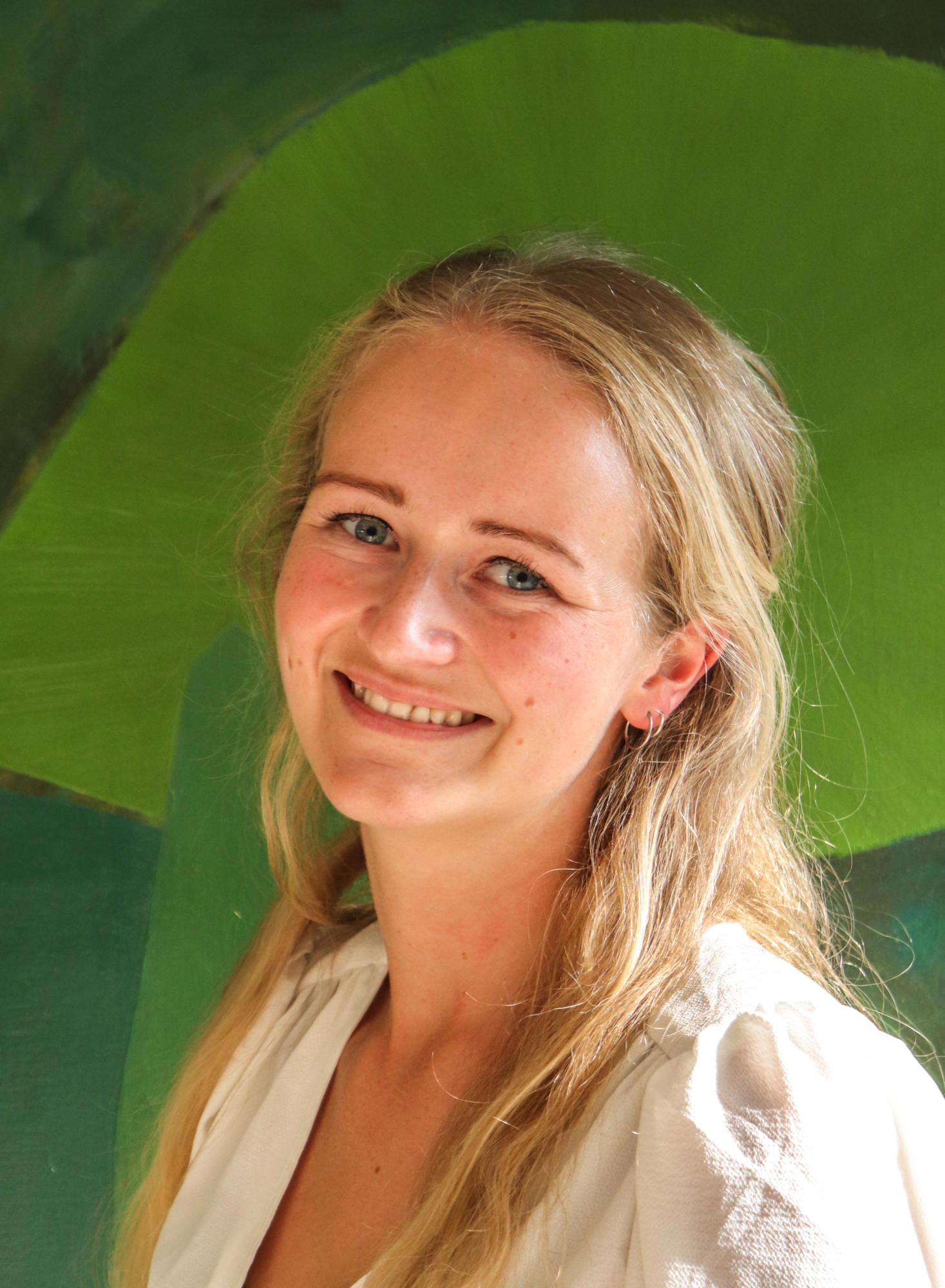 Portrait Anne van der Waaij | OMIG